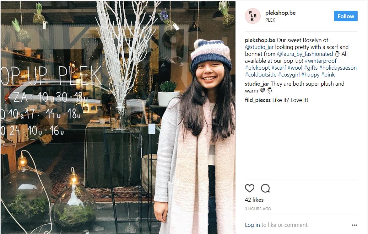plekshop.beOur sweet Roselyn of @studio_jar looking pretty with a scarf and bonnet from @laura_by_fashionated ⛄️ All available at our pop-up! #winterproof #plekpopt #scarf #wool #gifts #holidaysaeson #coldoutside #cosygirl #happy #pink